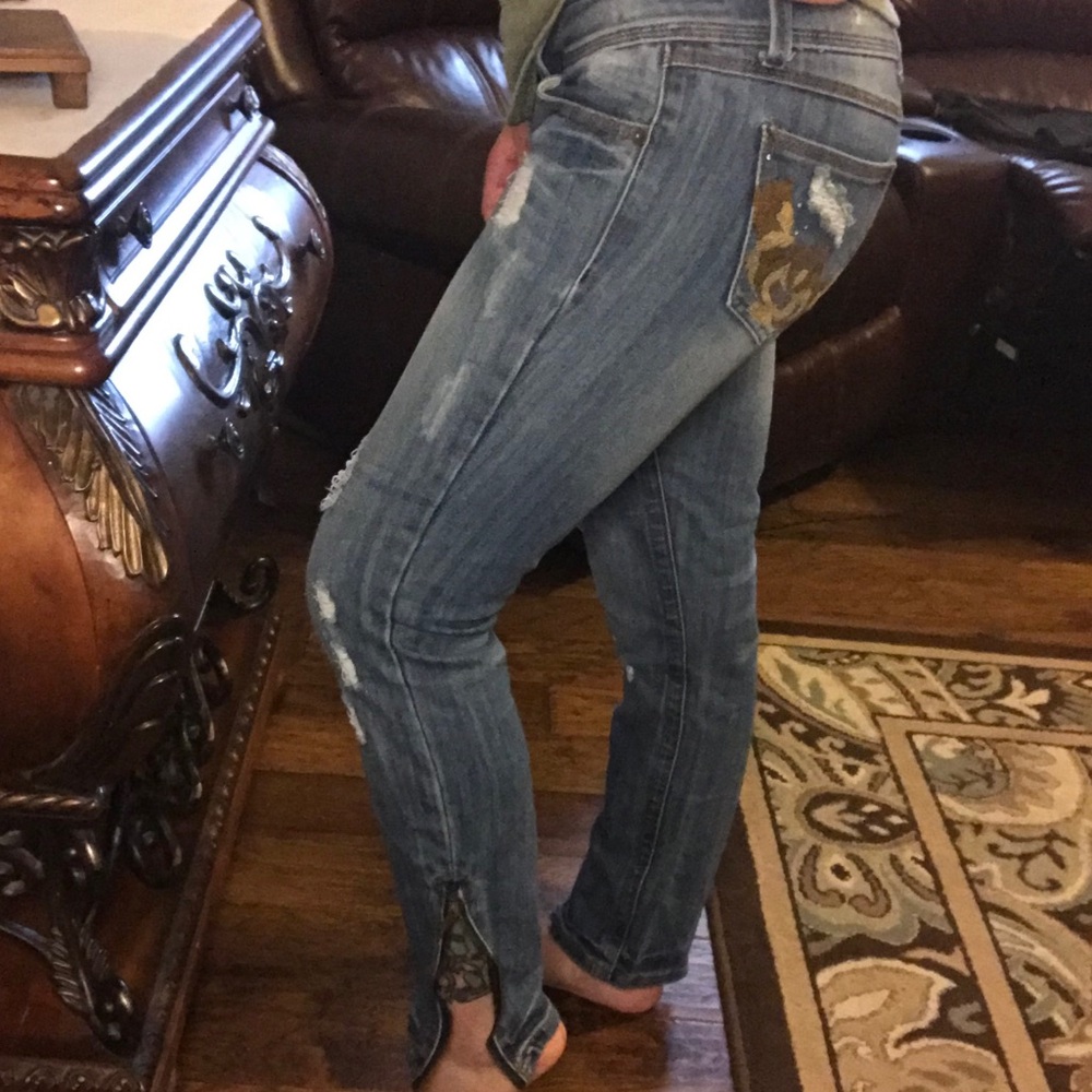 Almost Famous Embroidered Jeans